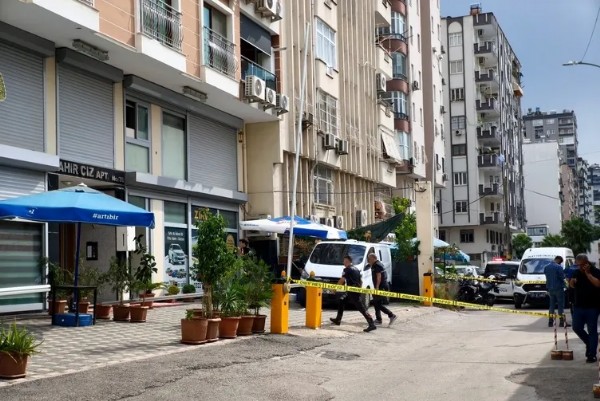 Baygaralar'dan Jet Skiyle Kaçış Vaadi! Kuyumcu Zahir Cız İnfaz Edildi